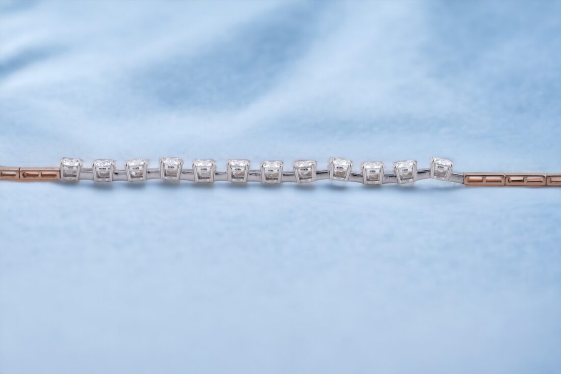 Anvi Diamond Bracelet - Image 5