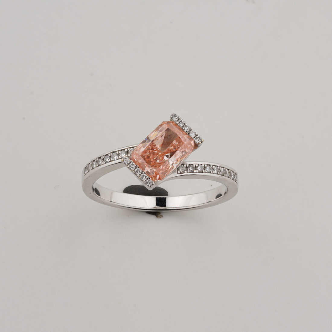 Dyuti - Pink Diamond Ladies Ring - Image 4